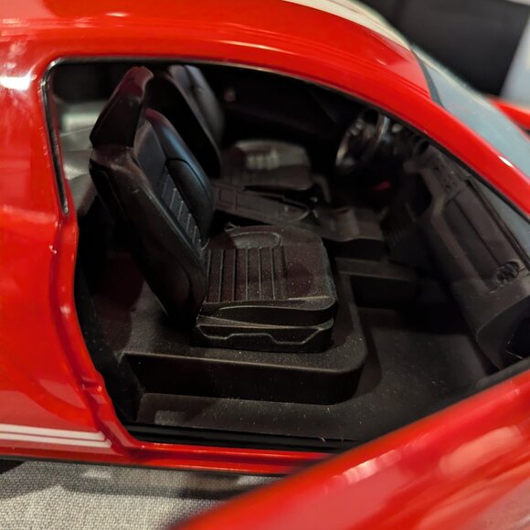 Ford Shelby GT 500 Remote Control Car with Charger - Picture 8 of 11